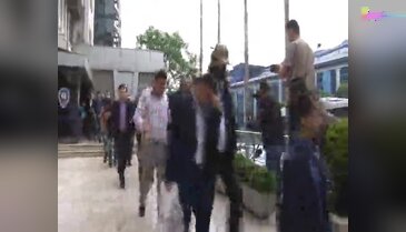 Bursa'da "FETÖ" operasyonunda gözaltına alınan şahıslar hakim karşısında