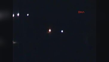 Çukurca'da gece uçak hareketliliği