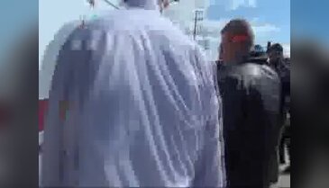 Yaya geçidinden geçerken otobüs çarptı