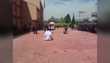 Şehit olan özel harekat polisi Coşkun Özcan son yolculuğuna uğurlanıyor