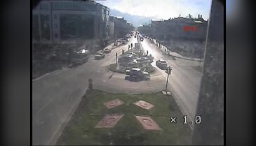 Kameralara yansıyan kazalarda iki kişi yaralandı
