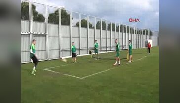 Hamzaoğlu: Bursaspor'da devam etmek istiyorum
