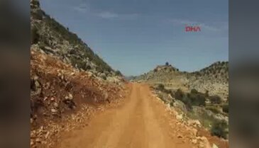Tarihi kalıntıların bulunduğu doğal SİT kapsamındaki cennet koya kepçeler girdi