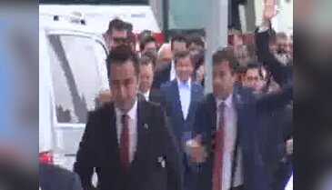 Başbakan memleketi Konya'da coşkuyla karşılandı