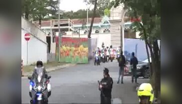 Erdoğan'a Eyüp'te Numan Kurtulmuş eşlik etti