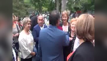 İzmir'de Romanlar hıdırellezi milletvekilleriyle kutladı