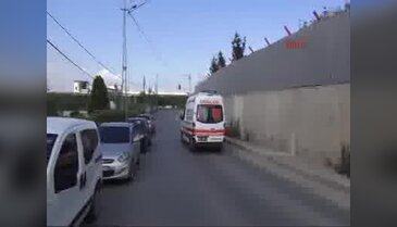 Tuzla'da akıl almaz ölüm üzerine demir kapı düşen güvenlikçi hayatını kaybetti