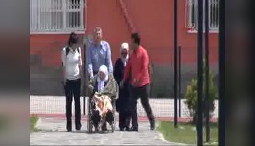 110 yaşındaki Fatma Başer yılın annesi seçildi