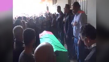 Munzur Çayı'na uçan otomobilde ölen ingilizce öğretmeni toprağa verildi