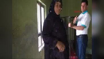 Engelli çocuğa evde demir kafes - 2