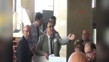 Büyükşehir merdivenlerinde arbede!