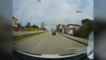 Trafikte yol vermeyen sürücüler tespit edilecek!