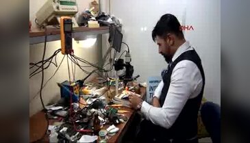 Cep telefonu ekranını gözlükle görünür hale getirdi