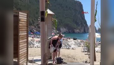 Alanya'da tatilciler sahilleri doldurdu