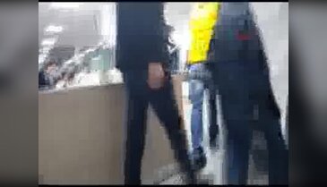 İstanbul Kadıköy'de taksiciler ile dolmuş şoförleri kavga etti