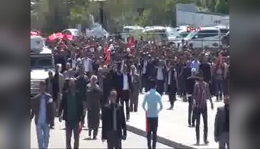 Şehit Polis Ferhat Aslan toprağa verildi