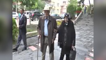 Gaziantepli yaşlı çift 5 yıl sonra nikah kıydı