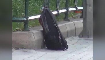 Şüpheli çantadan okul gereçleri çıktı