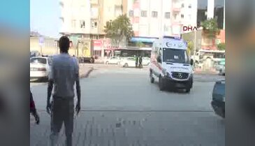 Küçük kızın kolu asansör boşluğuna sıkıştı