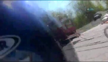 Tramvay motosikletleri biçti