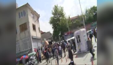 Bursa'da belediye protestosuna polis müdahalesi