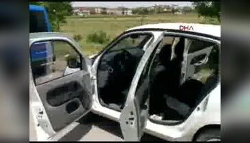 Otomobile gizlenmiş Bonzai paketini Narkotik köpeği Rüzgar buldu