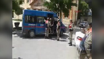 Besni'de uyuşturucu operasyonu: 13 gözaltı