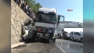 İstanbul'da TIR dehşeti!