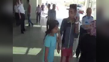 Kocasını döven komşusunu av tüfeğiyle vurdu