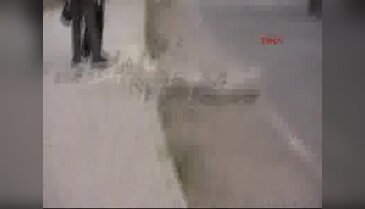 Freni boşalan vinç yüklü tır, ticari araca çarparak durabildi, 5 kişi yaralandı