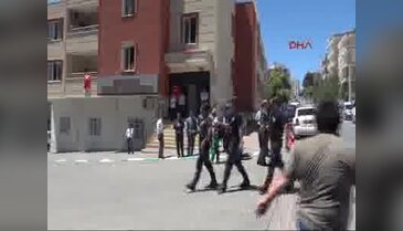 Bakan Çelik: Diyarbakır'daki o çukur ibret olarak kapatılmamalıdır