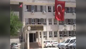 Suriyeli öğretmenlerin sahte öğretmen protestosu