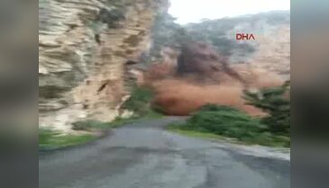 Heyelan ve yağış nedeni ile kapanan yolu vatandaş açtı