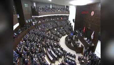 Binali Yıldırım: Yeni Anayasa'yı gerçekleştirmek için çalışmalara hemen başlayacağız - 2