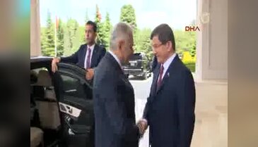 Binali Yıldırım görevi devralmak için Çankaya Köşkü'nde