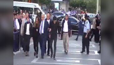 Başına ateş eden vali yardımcısı kurtarılamadı