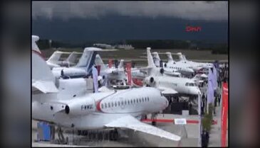 Cenevre Uçak Fuarı kapılarını meraklılara açtı