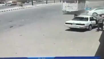 Kontrolden çıkan araç adamı biçti
