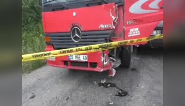 Düğün dönüşü kazada yaşamını yitirdi