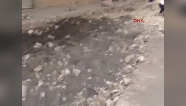 Parke taşları güvenlik gerekçesiyle söküldü, yerine asfalt yapıldı