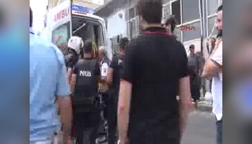 Şanlıurfa'da devrilen motosikletteki 2 polis yaralandı