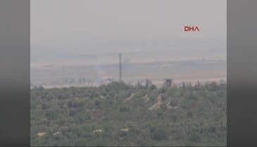 Sınırda muhaliflerle çatışan IŞİD hedefleri obüslerle vuruluyor