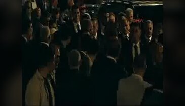 Cumhurbaşkanı Erdoğan havalimanında vatandaşlara seslendi - 1