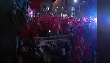 Başbakan Binali Yıldırım İzmir'de partililere seslendi - 1