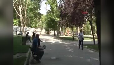Taksim Cumhuriyet Anıtı'nın çevresi bariyerlere kapatıldı