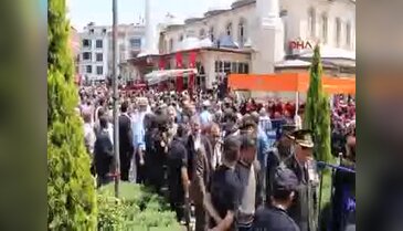 Şehit polisi, Havza'da 5 bin kişi son yolculuğuna uğurladı