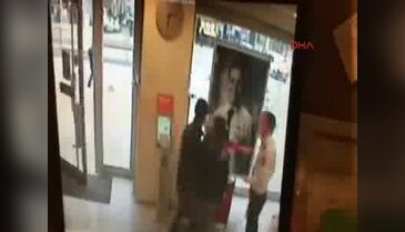 Kendine canlı bomaba süsü verip banka soyan zanlı yakalandı