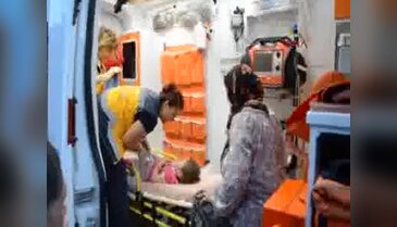 Otomobil 4 yaşındaki çocuğa çarpıp kaçtı