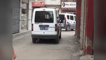 Çifte tabancalı suç makinesi yaralı yakalandı