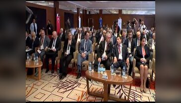 Bursa Valisi Münir Karaloğlu veda etti